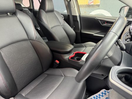 2024 Toyota RAV4 - photo 15