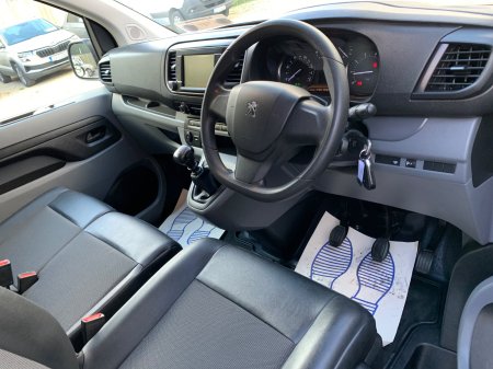 2021 Peugeot Expert - photo 16