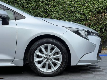 2020 Toyota Corolla - photo 9