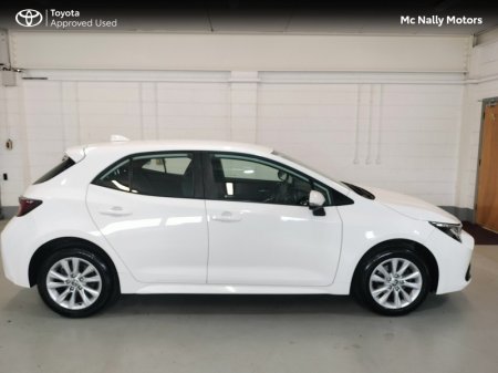 2023 Toyota Corolla - photo 3