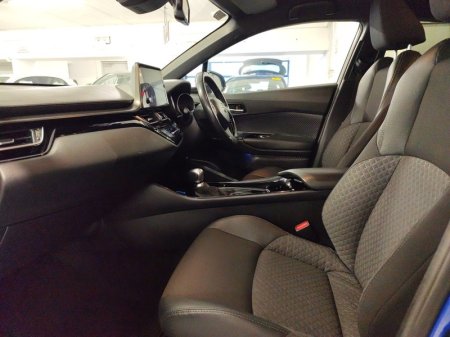 2022 Toyota C-HR - photo 6