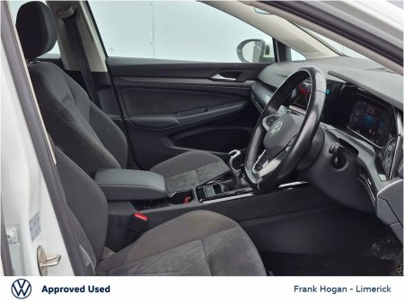2023 Volkswagen Golf - photo 8