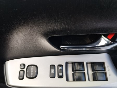 2015 Toyota Prius - photo 16
