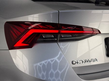 2022 Skoda Octavia - photo 10