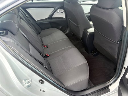 2015 Toyota Avensis - photo 14