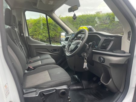 2021 Ford Transit - photo 9