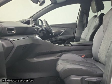 2023 Peugeot 3008 - photo 4