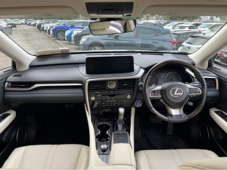 2022 Lexus RX450H - photo 16