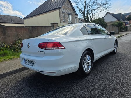 2016 Volkswagen Passat - photo 3