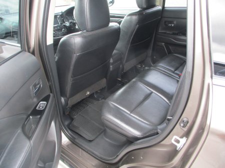 2017 Mitsubishi Outlander - photo 7