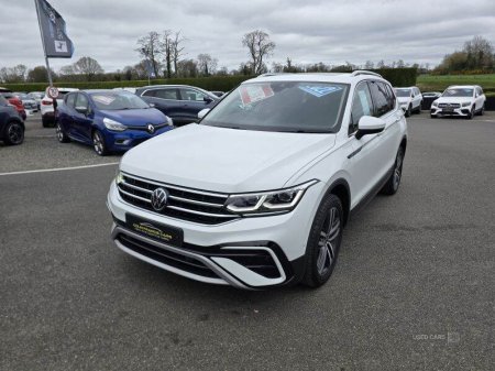 2022 Volkswagen Tiguan Allspace Elegance