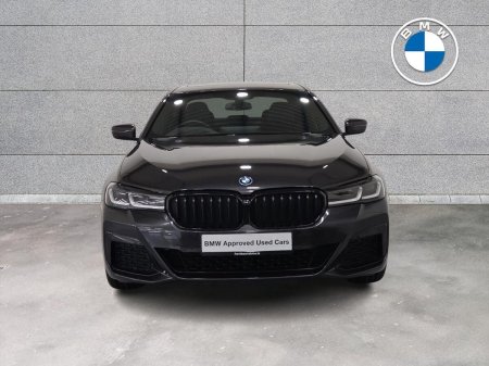 2022 BMW 5-Series - photo 16