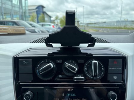 2017 Volkswagen up! - photo 15