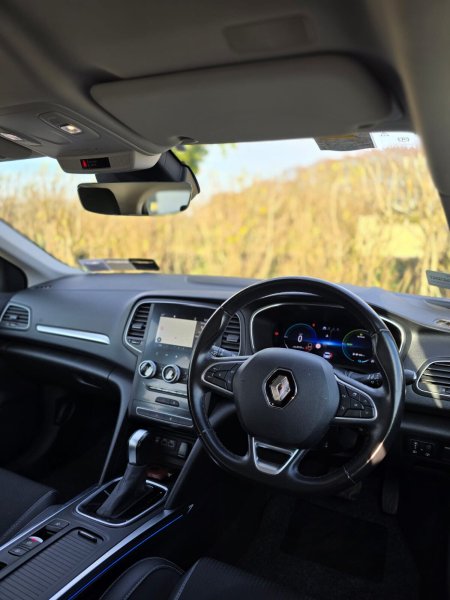 2021 Renault Megane - photo 21