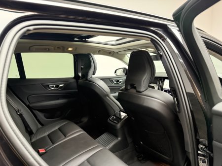 2025 Volvo V60 - photo 13