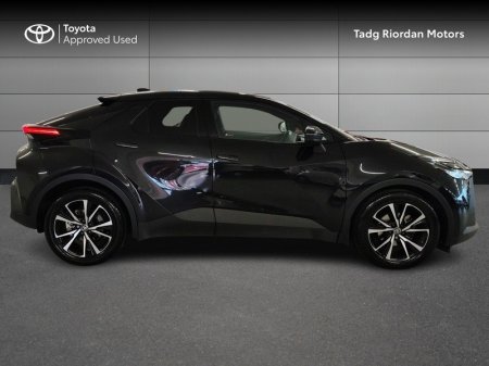 2024 Toyota C-HR - photo 3