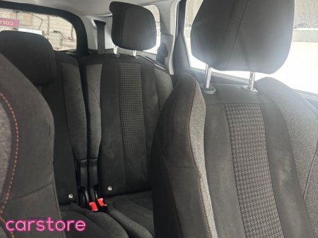 2019 Peugeot 5008 - photo 15