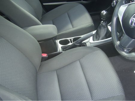 2014 Toyota Corolla - photo 8
