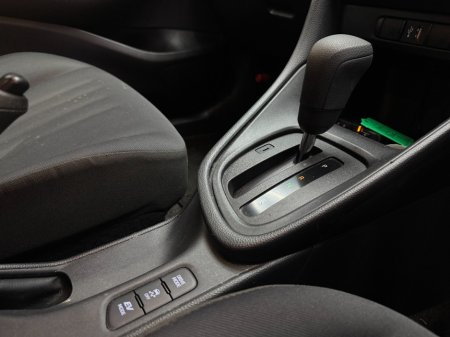 2021 Toyota Yaris - photo 15