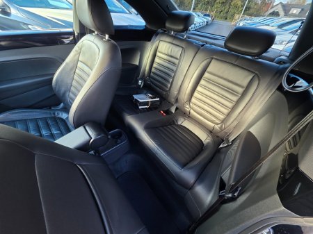 2012 Volkswagen Beetle - photo 11