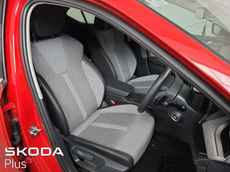 2025 Skoda Octavia - photo 24