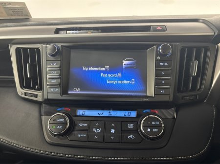 2018 Toyota RAV4 - photo 17