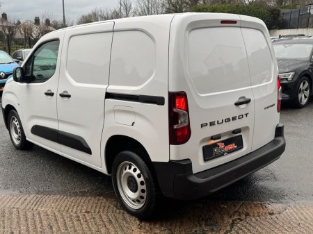 2024 Peugeot Partner - photo 4