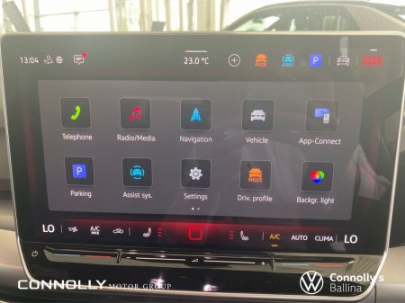 2027 Volkswagen Golf - photo 9