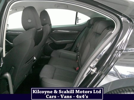 2024 Skoda Octavia - photo 14