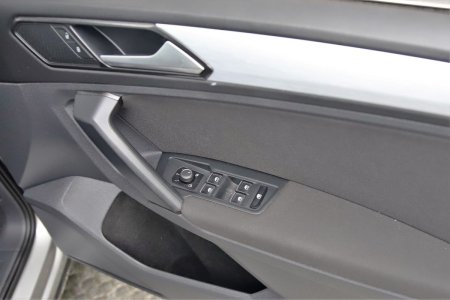 2017 Volkswagen Tiguan - photo 16