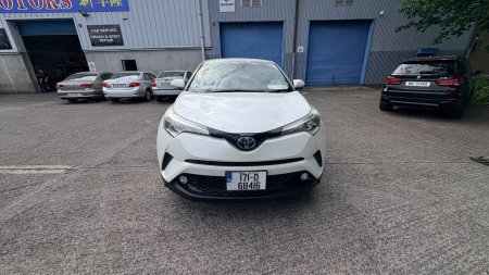 2017 Toyota C-HR - photo 2