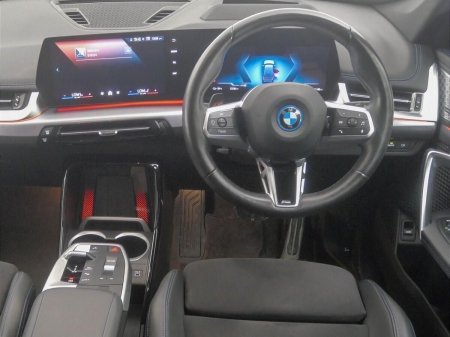2024 BMW iX1 - photo 5