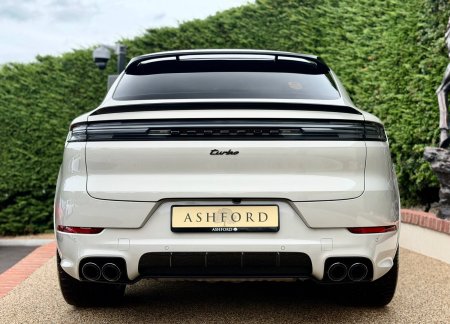 2025 Porsche Cayenne - photo 7