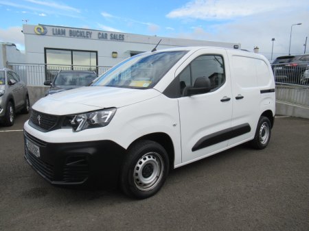 2022 Peugeot Partner Active 1.5 Blue HDI 100 6.3 2D