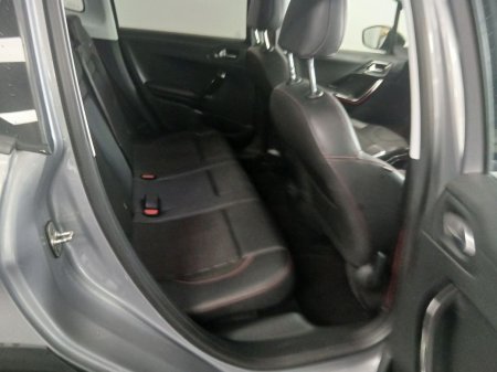 2017 Peugeot 2008 - photo 6