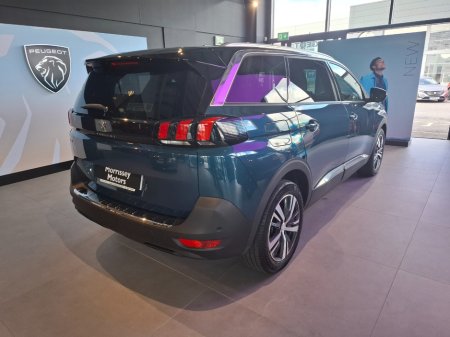 2023 Peugeot 5008 - photo 4
