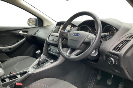 2016 Ford Focus - photo 9