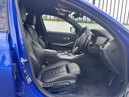 2021 BMW 3-Series - photo 10