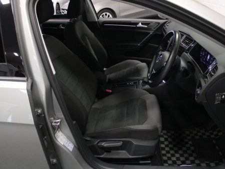 2018 Volkswagen Golf - photo 25