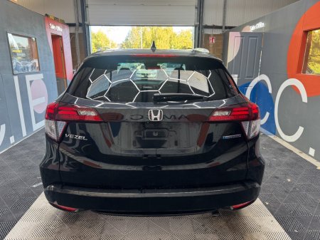 2017 Honda Vezel - photo 4
