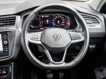 2024 Volkswagen Tiguan - photo 7