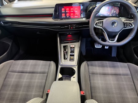 2021 Volkswagen Golf - photo 17