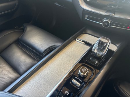 2020 Volvo XC60 - photo 25