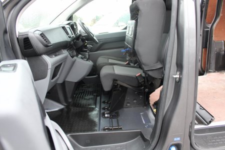 2022 Vauxhall Vivaro - photo 23