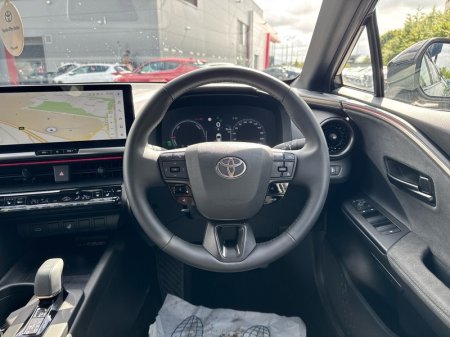 2025 Toyota C-HR - photo 9