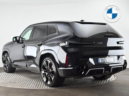 2025 BMW XM - photo 2