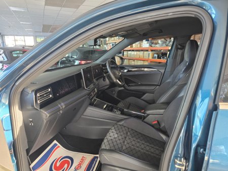 2025 Volkswagen Tiguan - photo 10