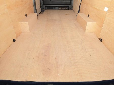 2025 Ford Transit - photo 4