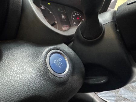 2021 Toyota Yaris - photo 12