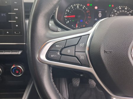 2020 Renault Clio - photo 9